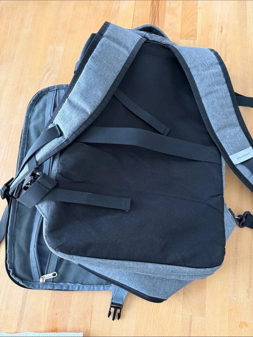 Gray Men's Travel Backpack - Sleek Everyday Bag